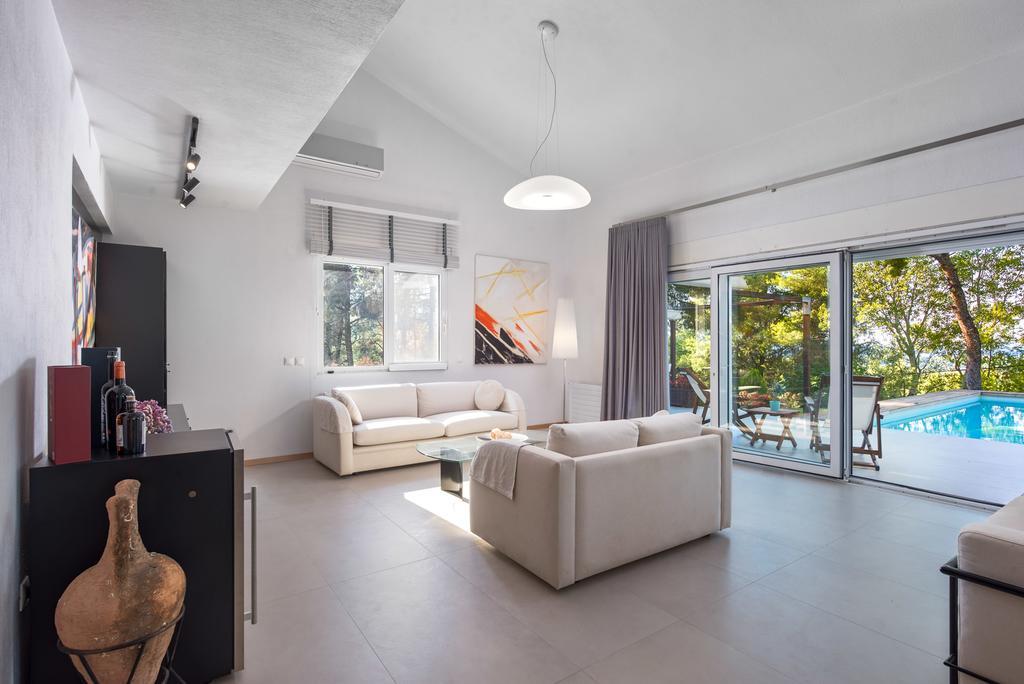 The White Villa At Sani Sani  Extérieur photo