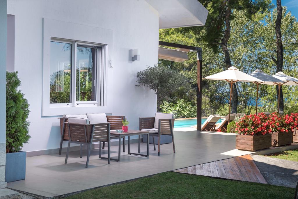 The White Villa At Sani Sani  Extérieur photo
