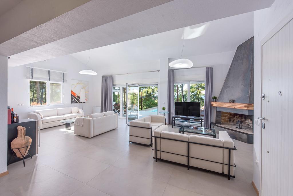 The White Villa At Sani Sani  Extérieur photo