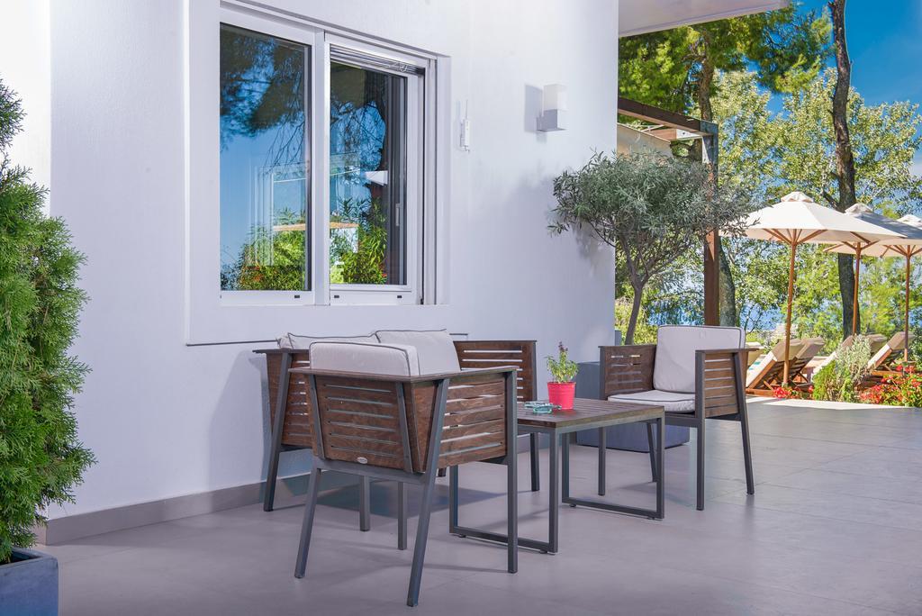 The White Villa At Sani Sani  Extérieur photo